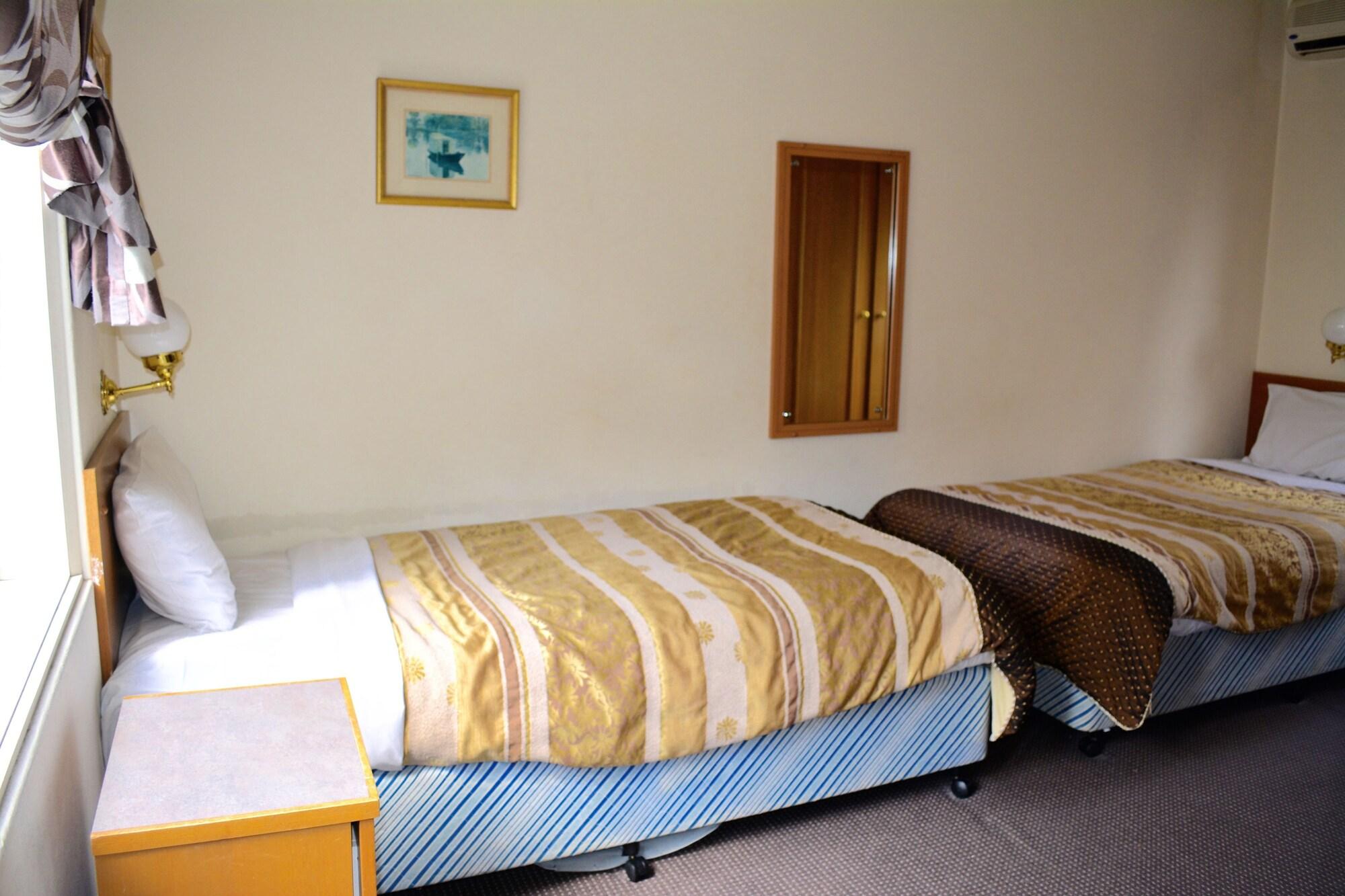 Magnolia Court Boutique Hotel Мельбурн Экстерьер фото