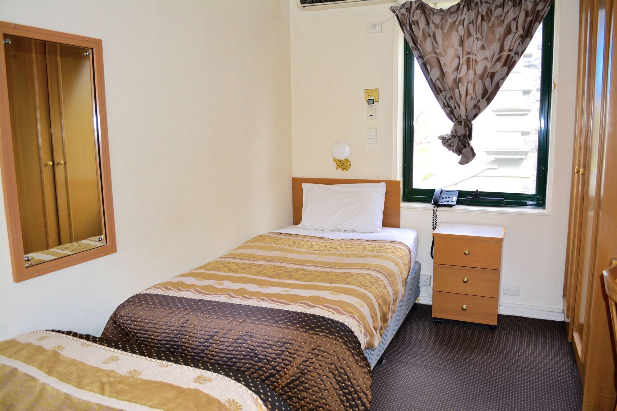 Magnolia Court Boutique Hotel Мельбурн Экстерьер фото
