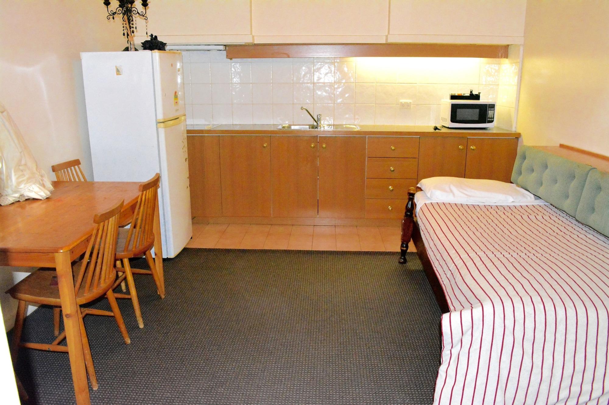 Magnolia Court Boutique Hotel Мельбурн Экстерьер фото
