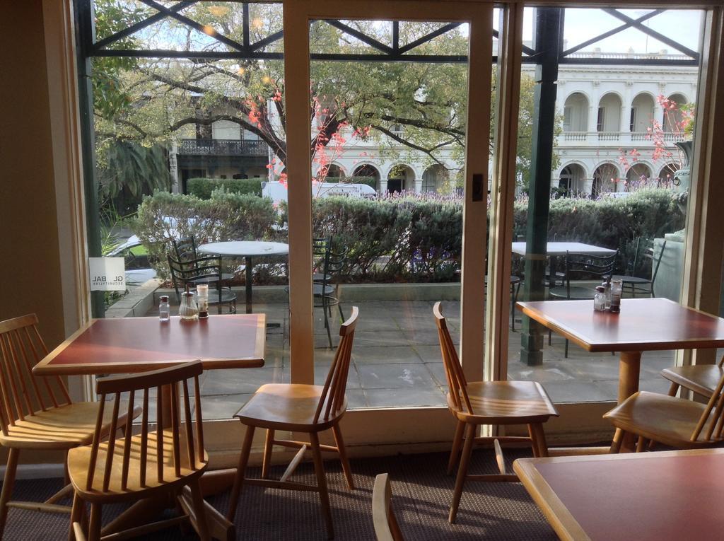 Magnolia Court Boutique Hotel Мельбурн Экстерьер фото